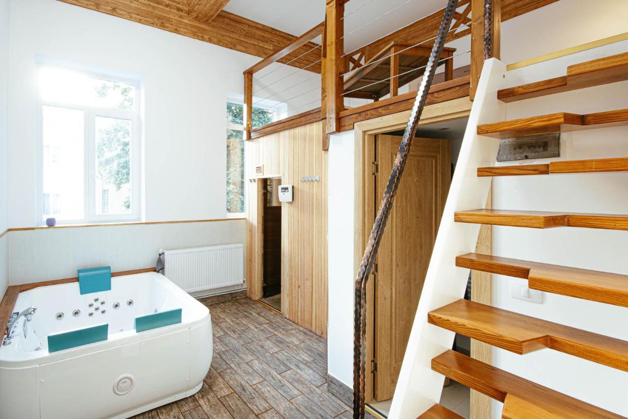 Buchenland Hotel Moldvahosszúmező Kültér fotó