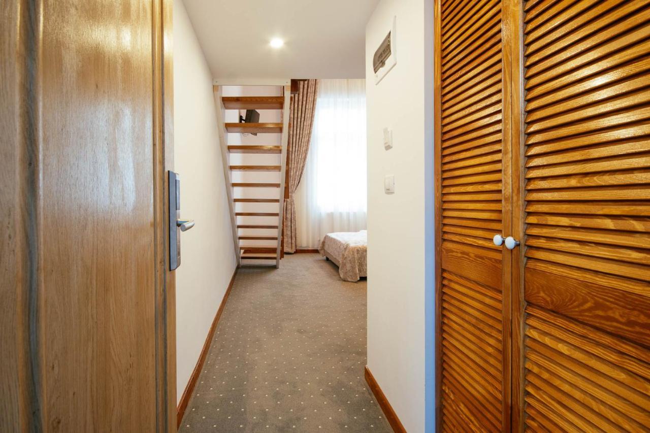 Buchenland Hotel Moldvahosszúmező Kültér fotó